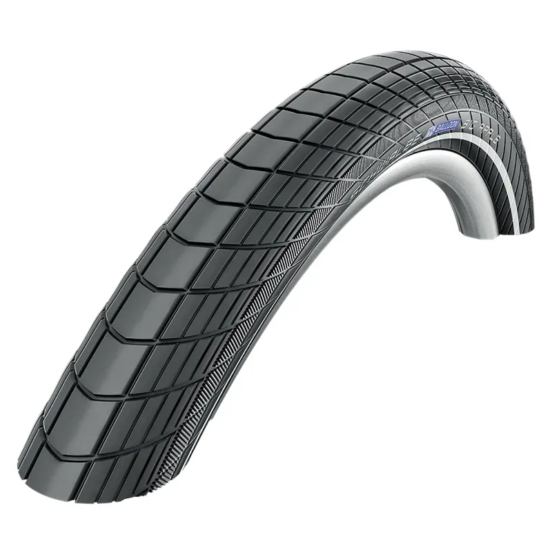 Schwalbe Big Apple 28x2.35-inch/60-622c Tyre in Black/Reflex