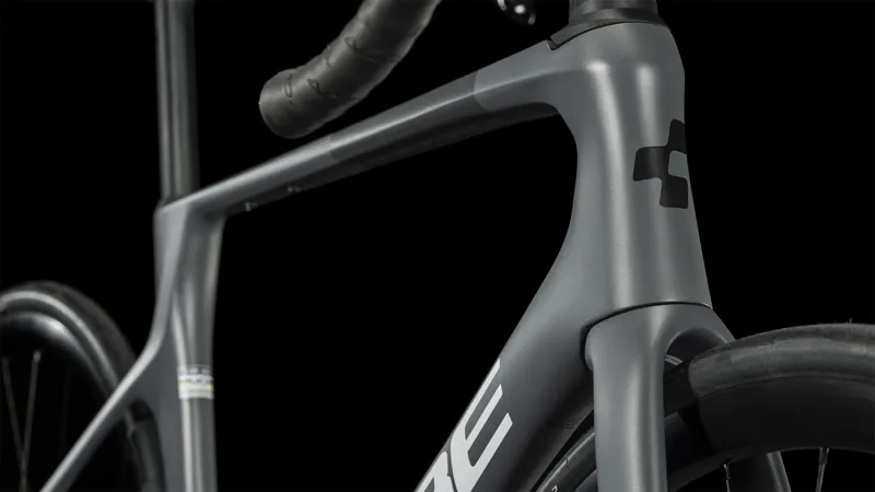 Cube Agree C:62 Road Bike in Grey/Black-4