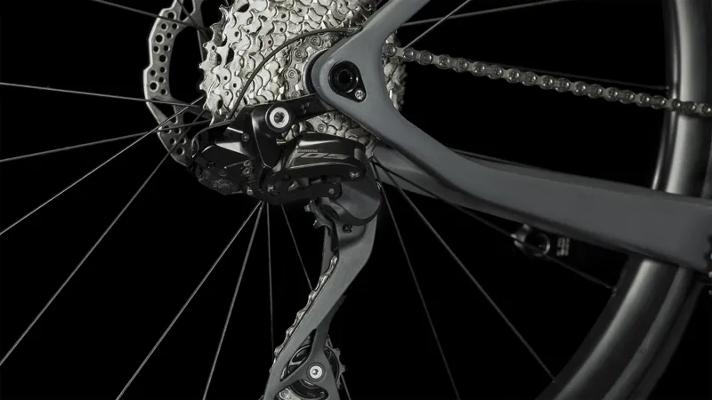 Cube Agree C:62 Road Bike in Grey/Black-7