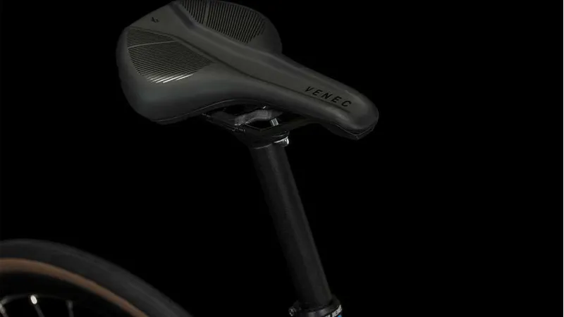 Cube Attain Race Road Bike in Blue/Spectral-4