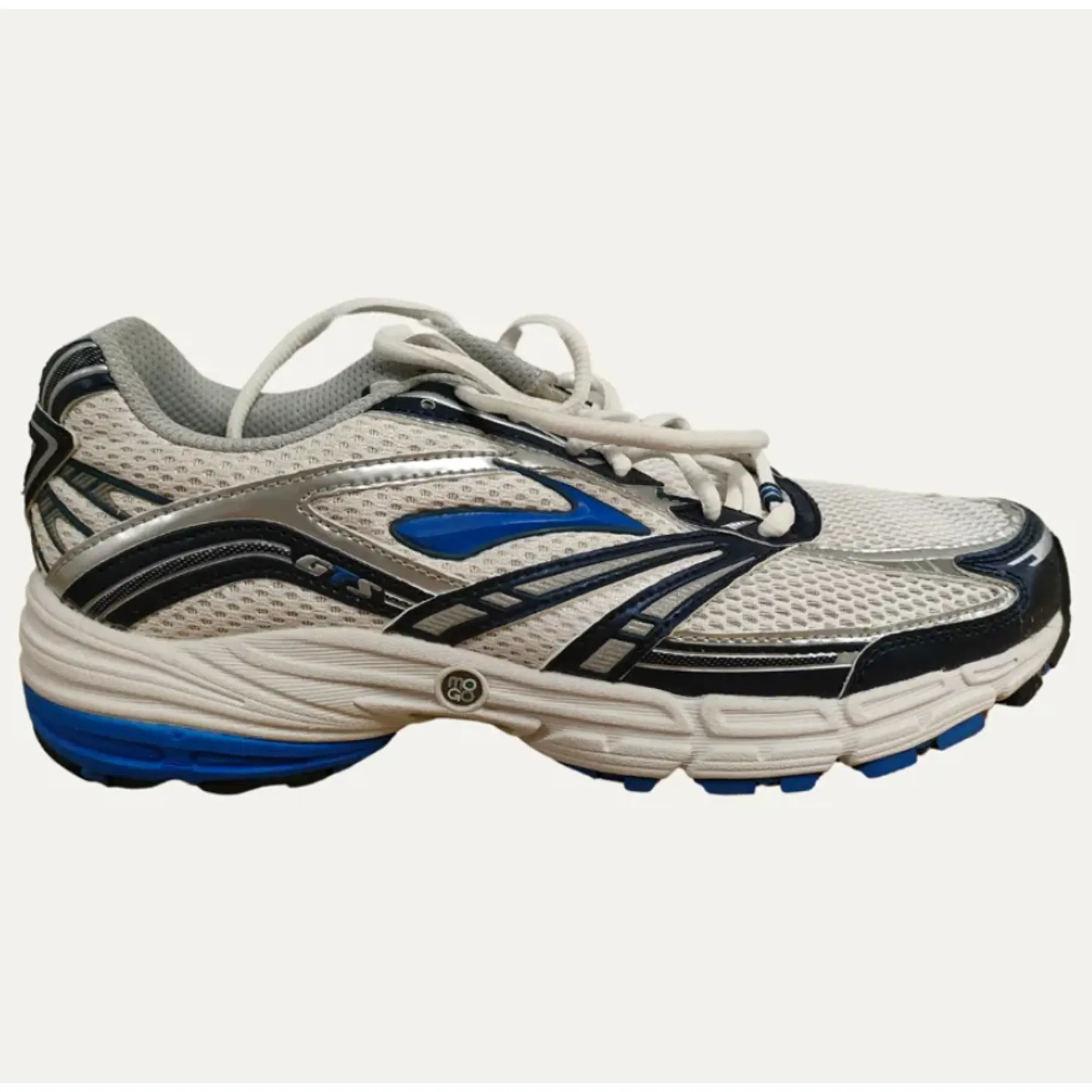 Brooks adrenaline gts 9 discount