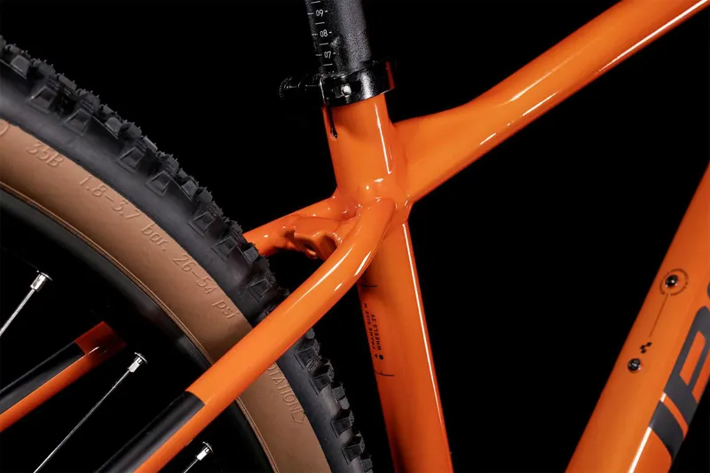 2022 Cube Attention Hardtail Mountain Bike in Orange-3
