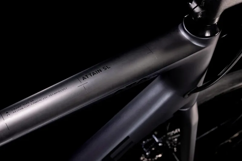 2022 Cube Attain GTC SL Road Race Bike in Grey