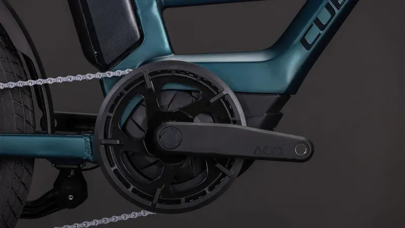 Cube Compact Hybrid 545 E-Hybrid Bike in Royal Green and Black-4