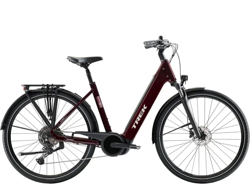 Trek District+ 4 R10 LowStep in COBRA BLOOD Colour
