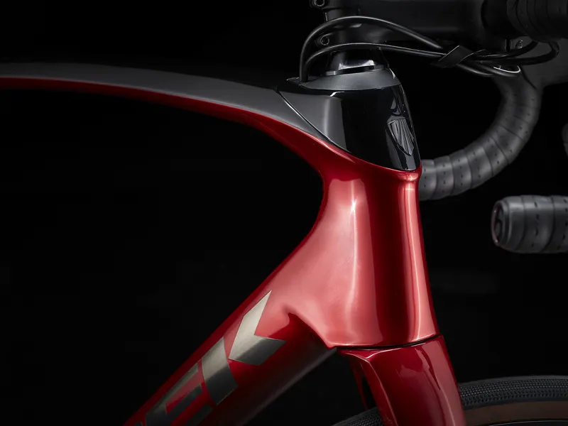 Trek Domane SL 6 Carbon Performance Road Bike in Red-8