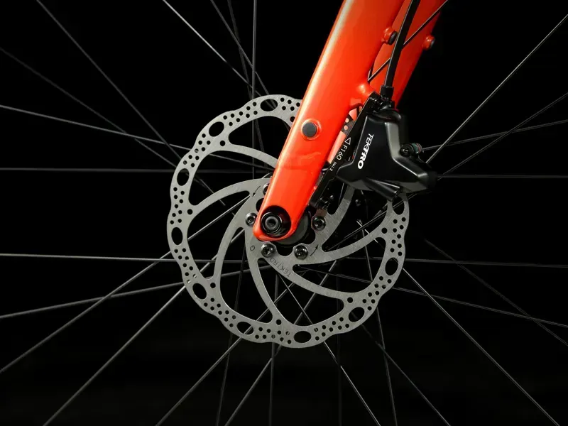 Trek FX 2 Gen 4 in Lava-5