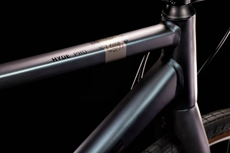 Cube: 2023 Hyde Pro Bike - Metalgreen/Black -2