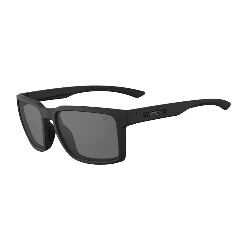 Tifosi Medium/Large Sylo Sunglasses 2026 in Blackout Smoke