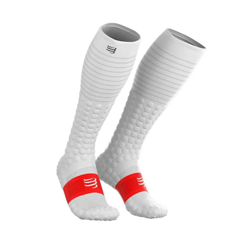  Compressport Full Socks Race And Recovery in Size 3M - White