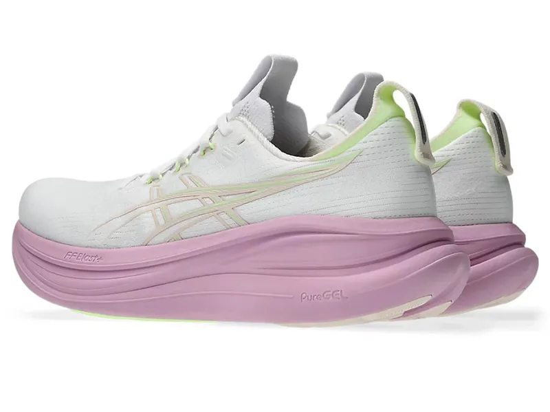 Asics Women's GEL-Nimbus 28 White/Hazy Lilac-3