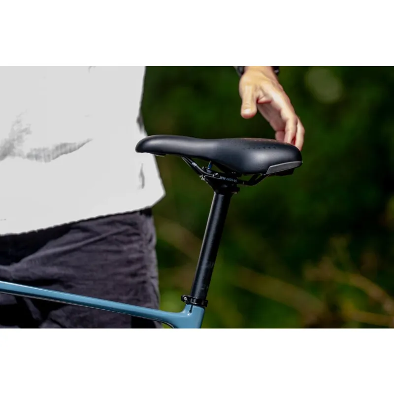 BBB BSD-95 SoftComfort Active GelFoam Waterproof Saddle-7