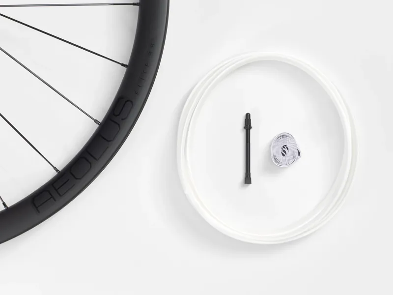 Bontrager Aeolus Elite 35 TLR Disc Road Wheel-4