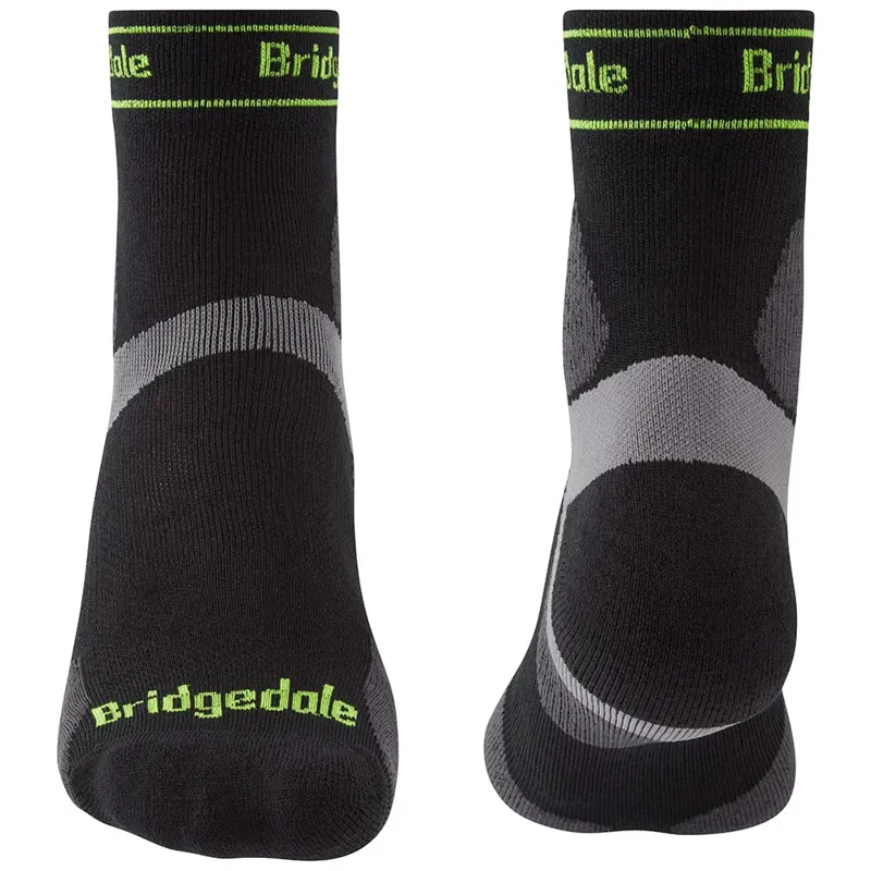 Bridgedale Men's Trail Run Lightweight T2 Merino Sport 3/4 Crew Socks Shade Black-1