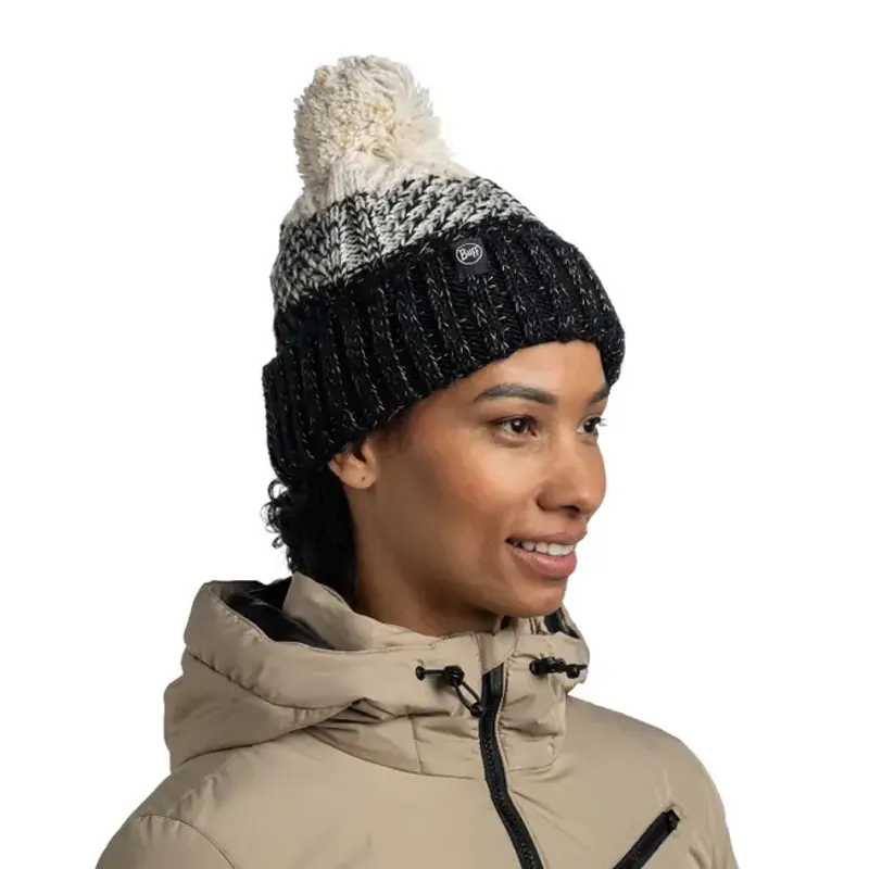 Buff Knitted and Polar Beanie Akna Black-3