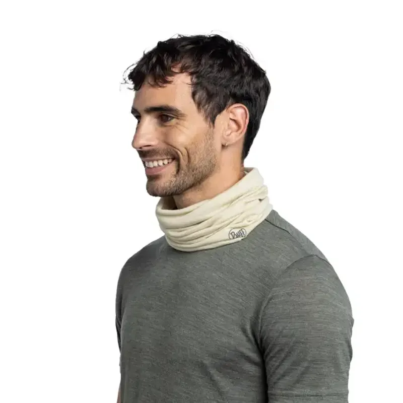Buff Merino Lightweight Neckwear Solid Pistachio-2