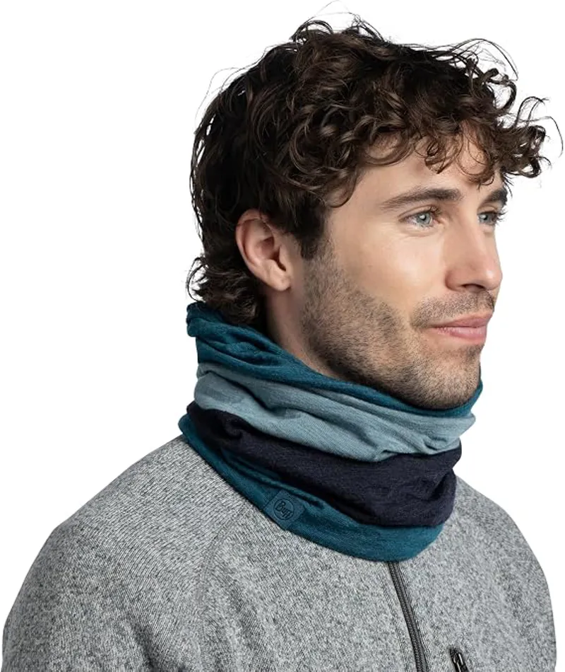 Buff Merino Move Multifunctional Neckwear Block Teal-3
