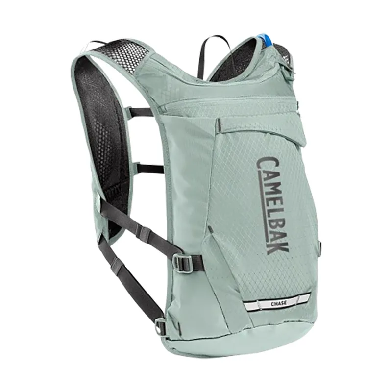 Camelbak Chase Adventure 8 Vest 70 oz Silver Mist-5