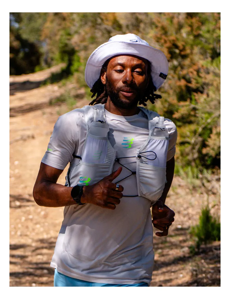 Compressport Stayfresh Ice Bob Running Bucket Hat White-5