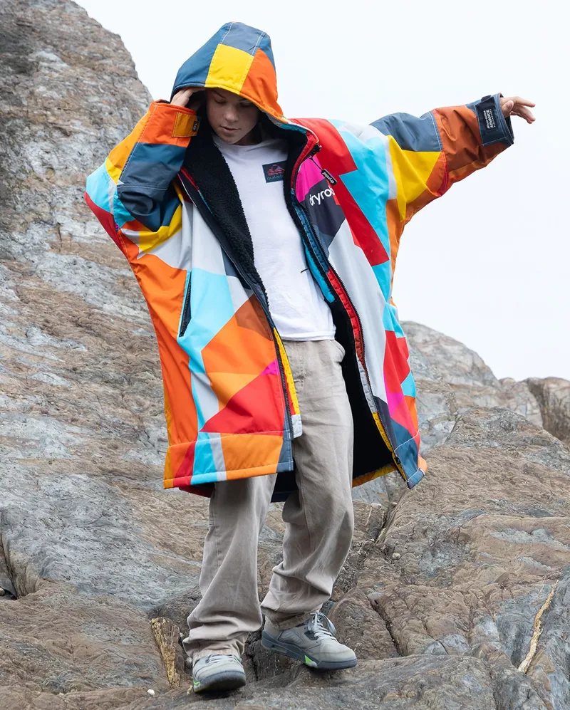 Dryrobe Kids Advance Long Sleeve V3 10-13 Abstract Print-9