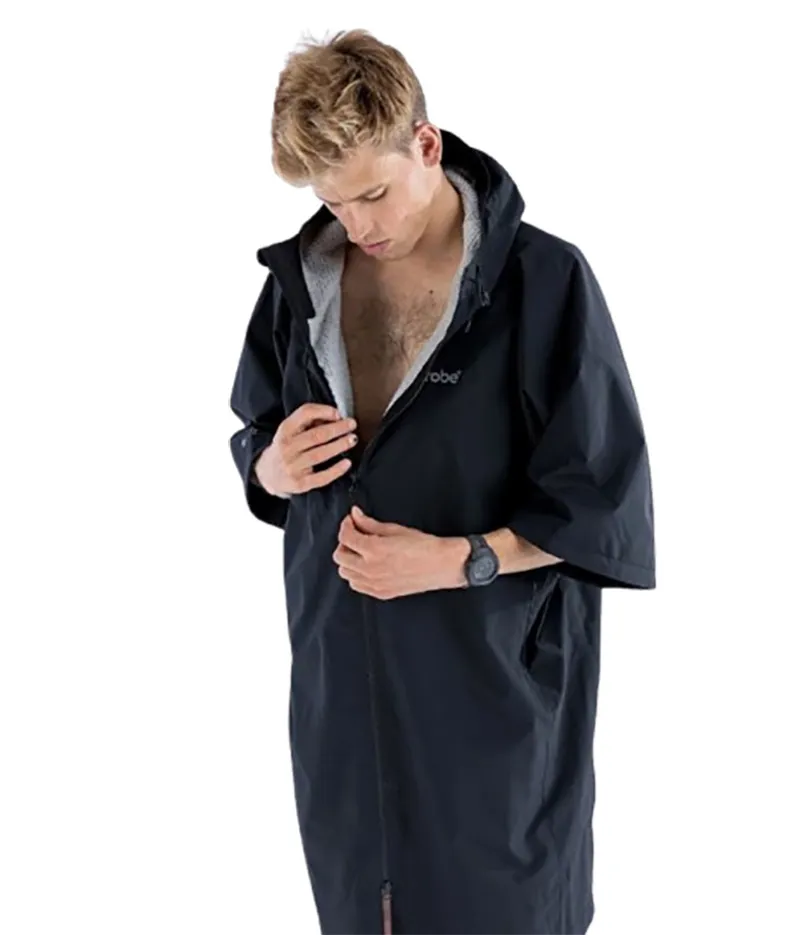 Dryrobe Lite Short Sleeve Changing Robe Black Grey M-1