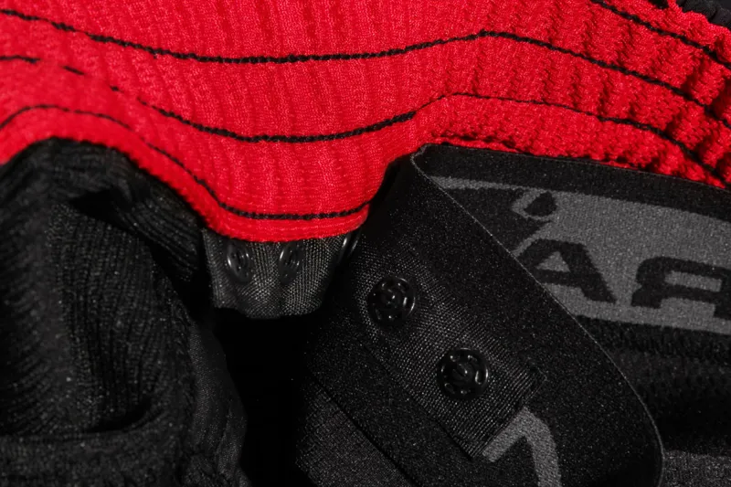 Endura Hummvee Short II with liner - Olive Green-3