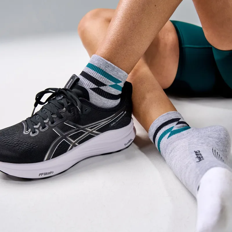 Feetures Elite Max Cushion Quarter Socks Grey Track-3