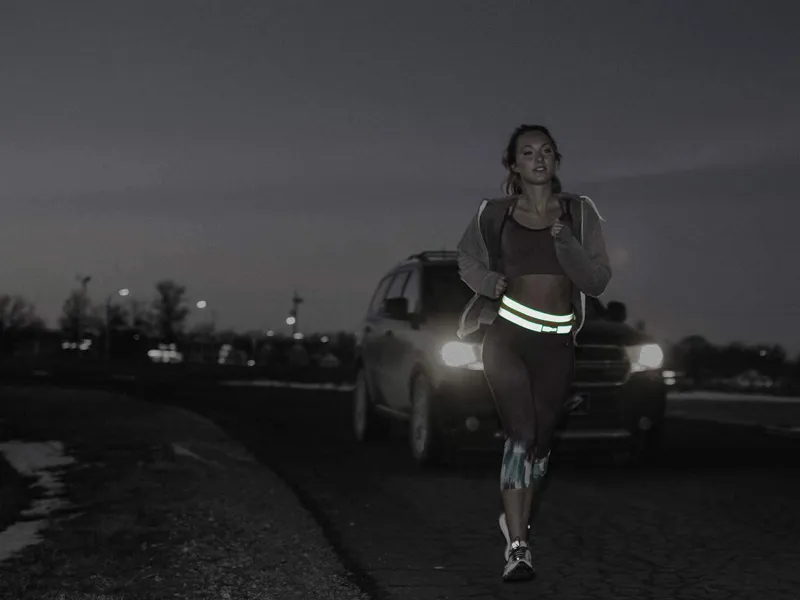 FlipBelt Zipper Reflective Black-1