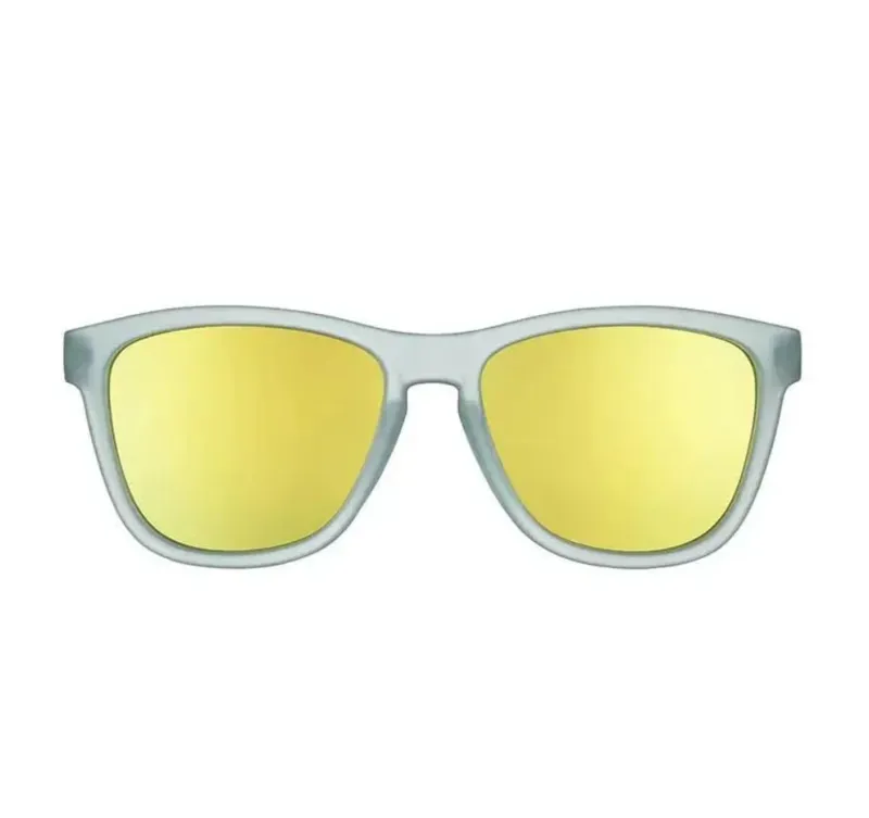 Goodr Sunbathing with Wizards-1