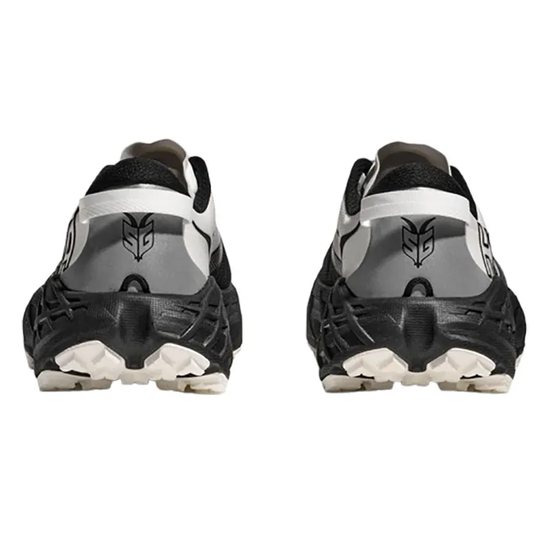 Hoka One One Women's Speedgoat 7 Wide Black/White-5