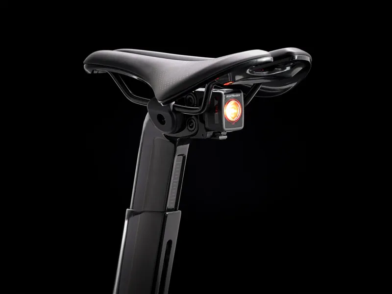 Trek Madone SL 7 Gen 6 - Blue-5