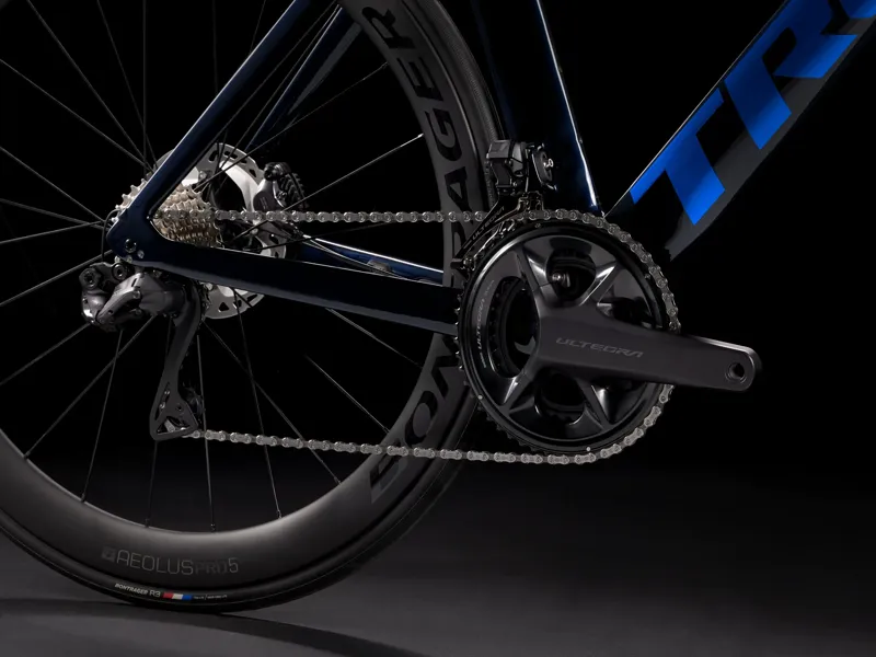 Trek Madone SL 7 Gen 6 - Blue-2