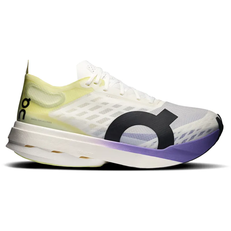 On Men's Cloudboom Strike Juniper/Limelight