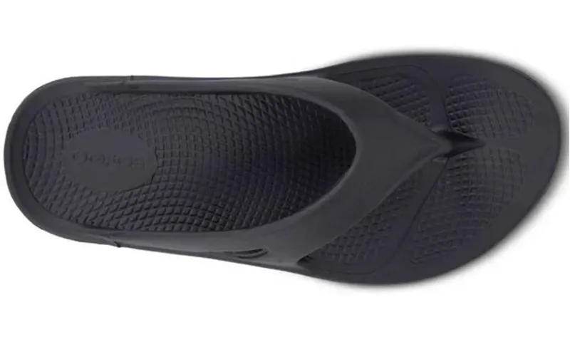 Oofos Oorignal Sandal Black-3