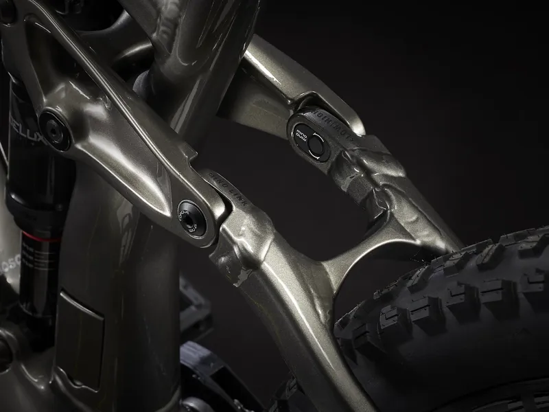 Rail 7 Deore/Xt Eu Mercury/ Black 625W-5