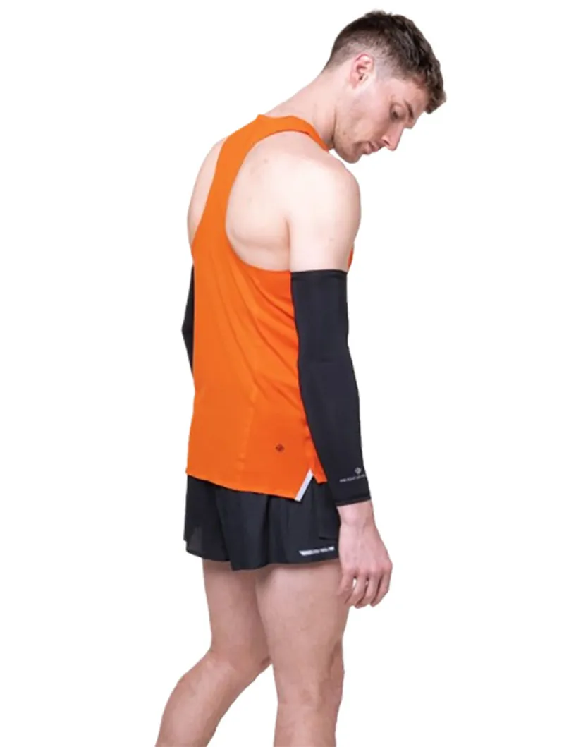 Ronhill Men's Tech Race Vest Ronhill Red/Black-4