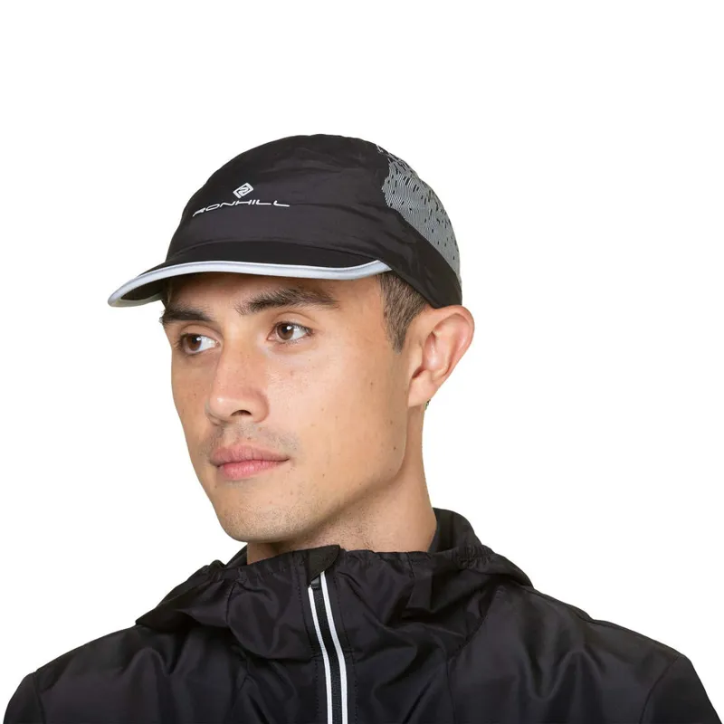 Ronhill Reflect Cap Black/Reflect-2