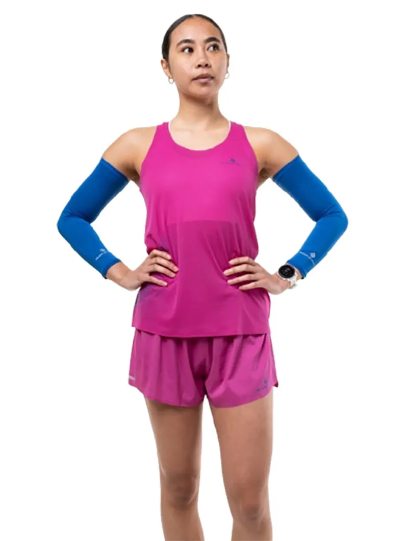 Ronhill Women's Tech Race Vest Exuberance/Classic Blue-2