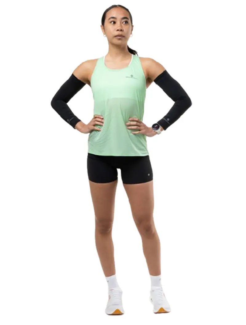 Ronhill Women's Tech Race Vest Seafoam/Laurel-7