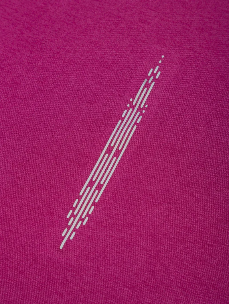 Ronhill Women's Tech Reflect L/S Tee Blackcurrant/Reflect-9