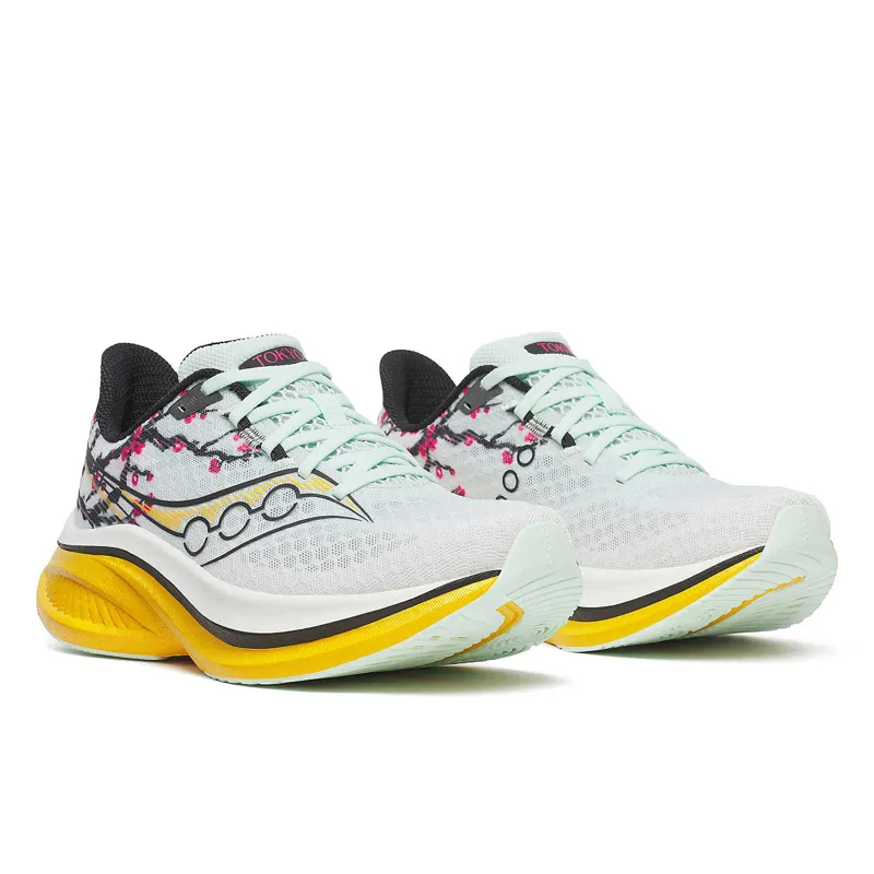 Saucony Women's Endorphin Speed 5 White/Fleur-2