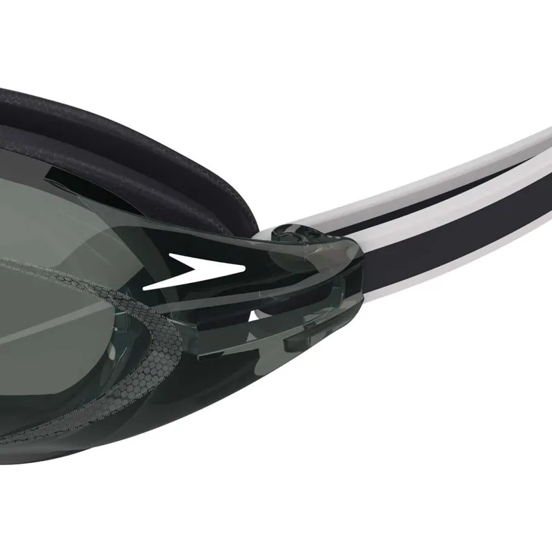 Speedo Adult Vanquisher 3.0 Goggles Black/Smoke Lens-6