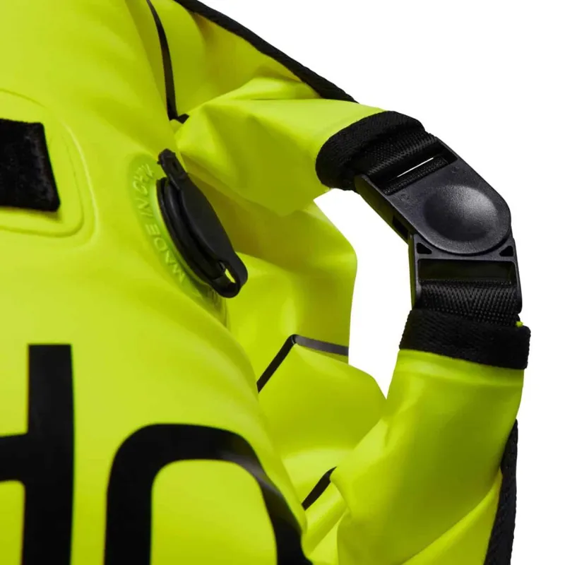 Speedo Tow Float with Dry Bag Yellow/Black-4