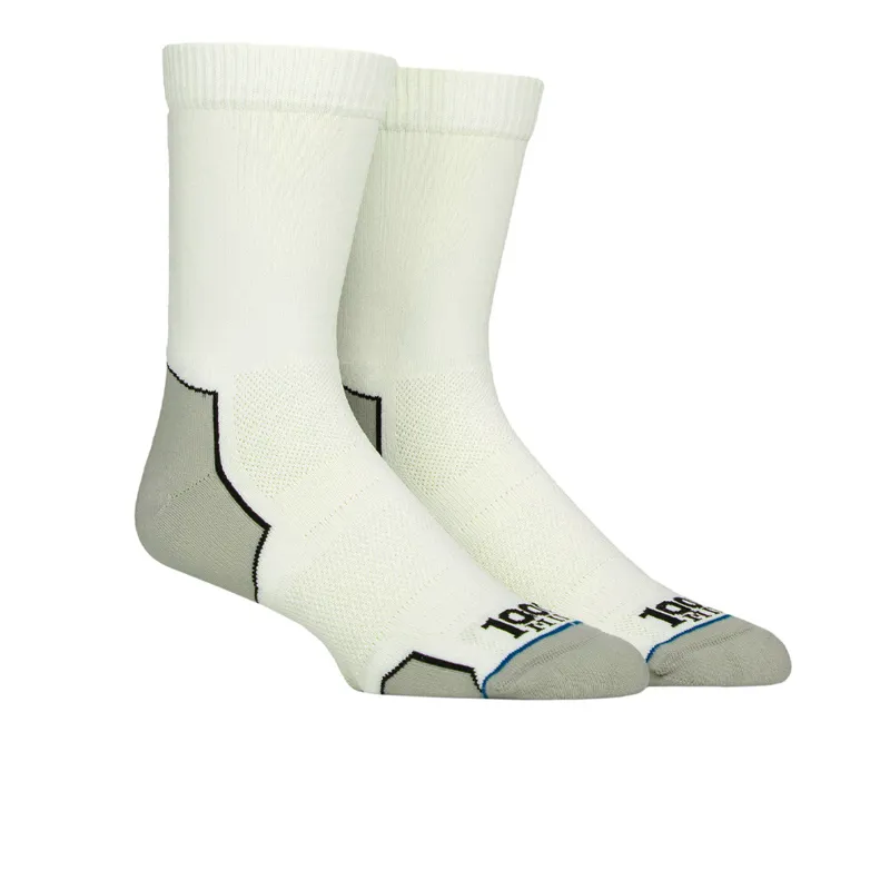 1000 Mile Mens Run Crew Twin Pack Socks in White