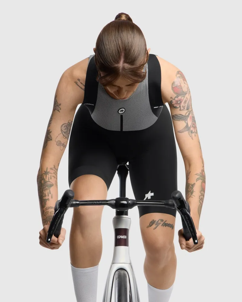 Assos Women's UMA GT Bib Shorts S11 Black Series-3