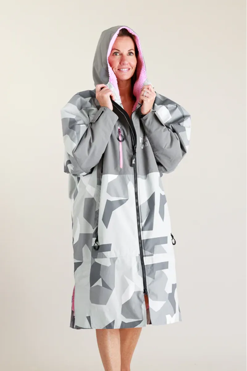 White Water Hard Shell Robe Arctic Camo/Pink-1
