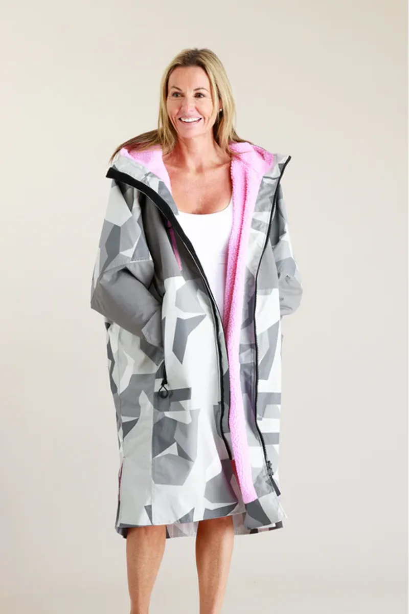 White Water Hard Shell Robe Arctic Camo/Pink-8