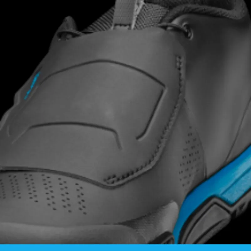 Shimano GR901 Shoes in Navy-4