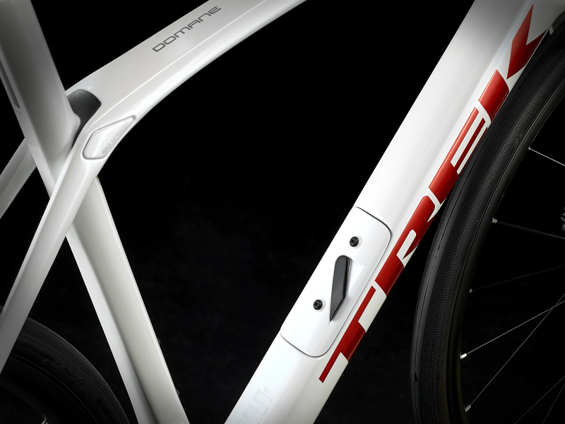 2022 Trek Domane SL 5 Carbon Performance Road Bike in White-8