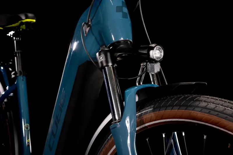 2022 Cube Kathmandu Hybrid One 625 Electric Bike in Blue-2